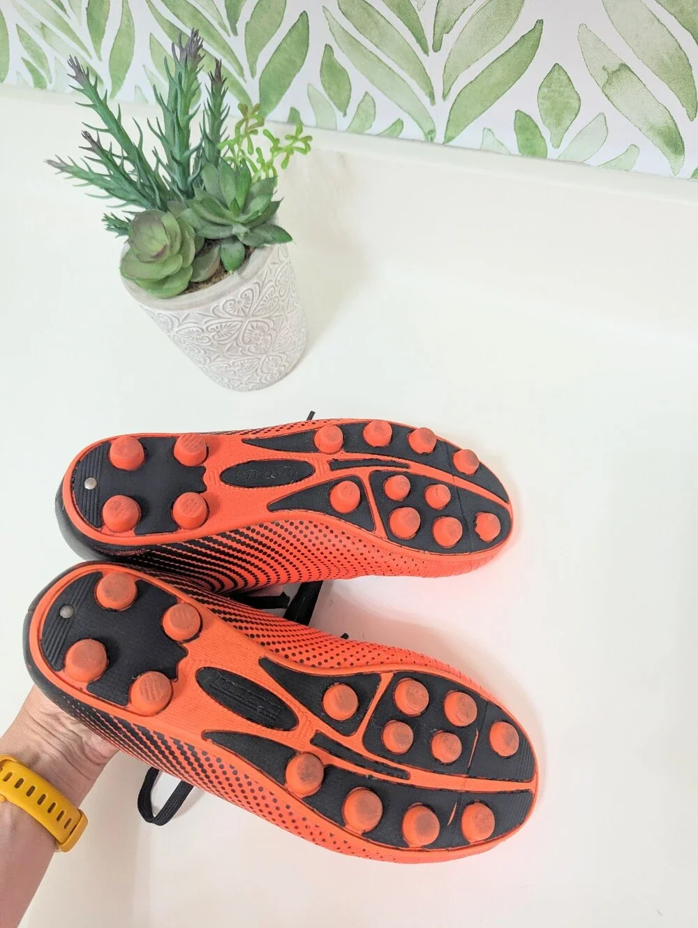 Orange Soccer Cleats Youth 4 Unisex Football Sports